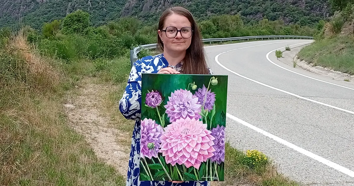 Dahlias violets — tableau acrylique d’Anna Mamchur
