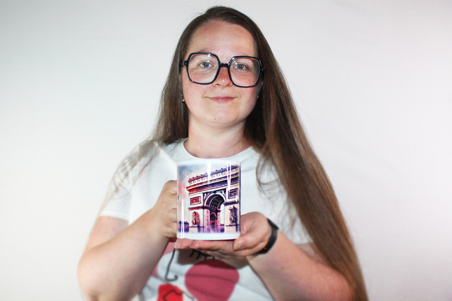 Taza con el Arco de Triunfo en estilo acuarela — París | Diseño artístico de Anna Mamchur — 004PAA01M — foto 4